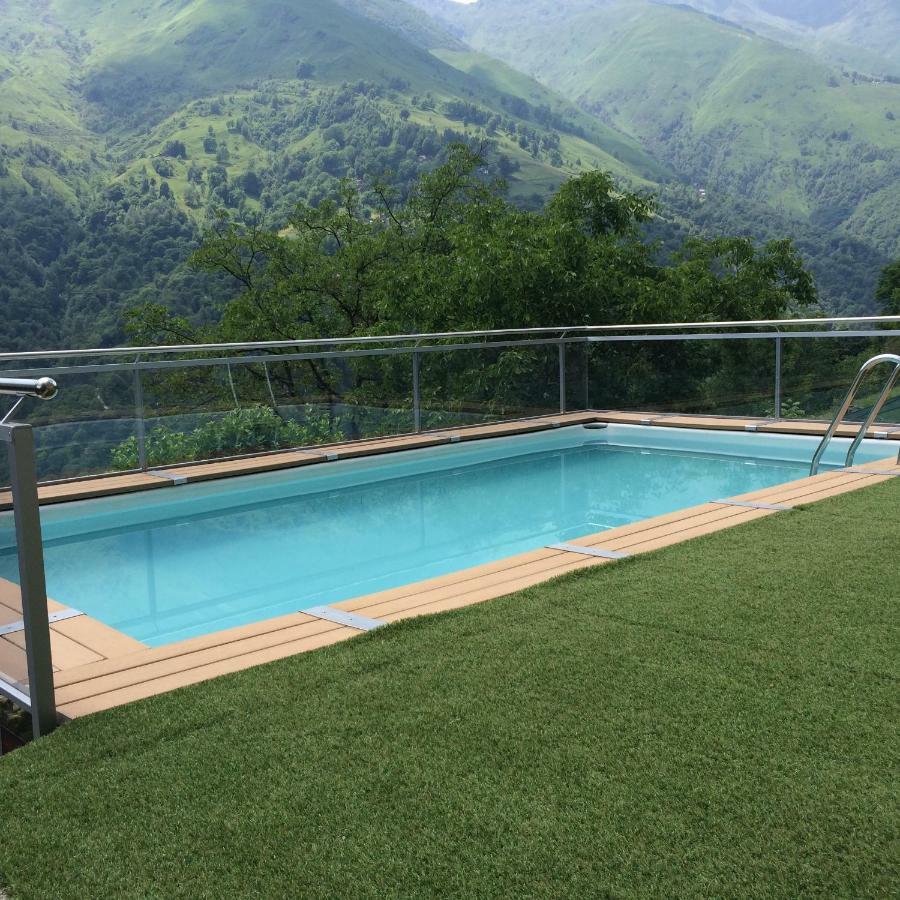 Chalet Con Piscina Garzeno Exteriér fotografie