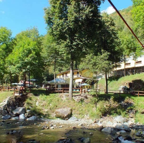 Chalet Con Piscina Garzeno Exteriér fotografie