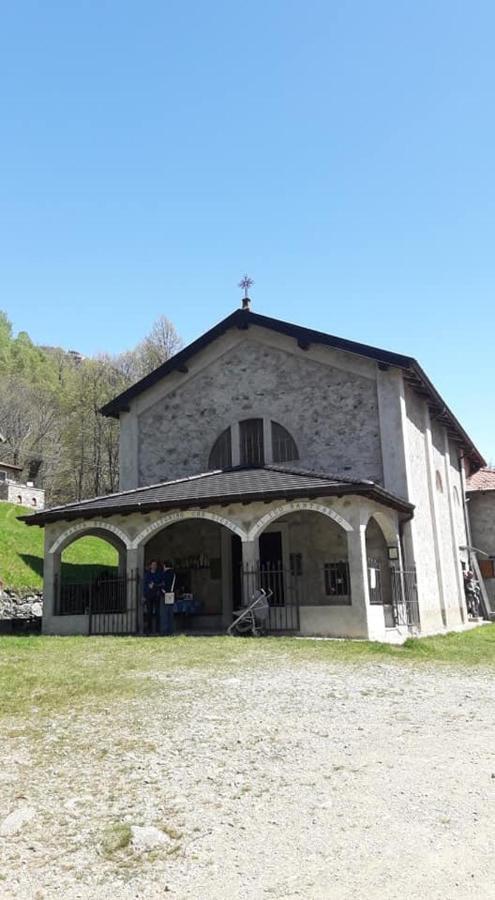 Chalet Con Piscina Garzeno Exteriér fotografie